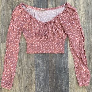 L.A. Hearts light pink flowered long sleeve crop top
